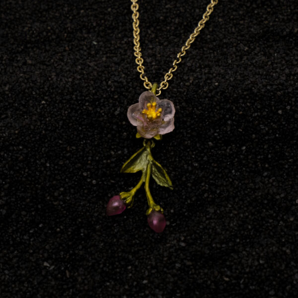 Pendentif fleurs de pêche