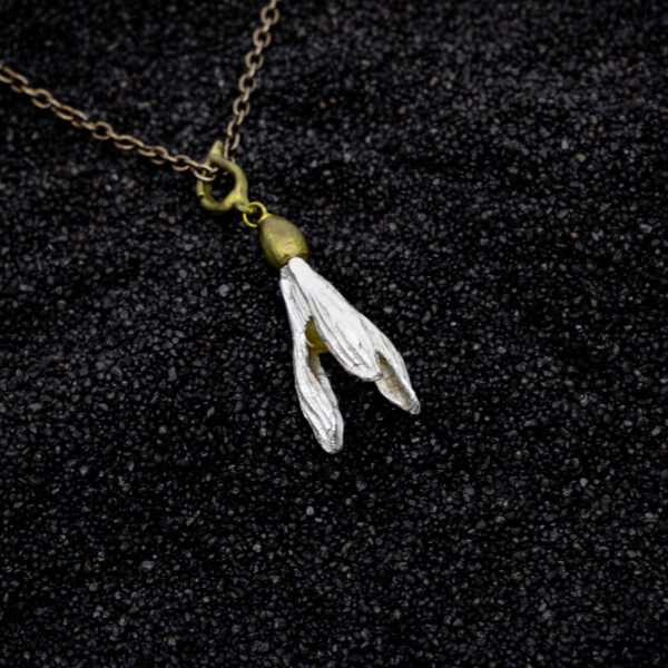 Pendentif perce-neige une fleur